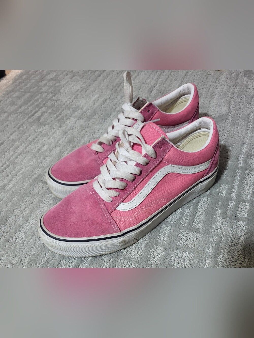 Vans Pink Low-Top Old Skool Sneakers with White Stripe